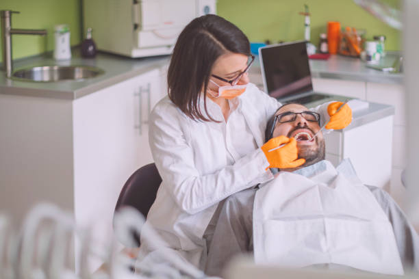 Best Broken Tooth Emergency  in King Arthur Park, MT